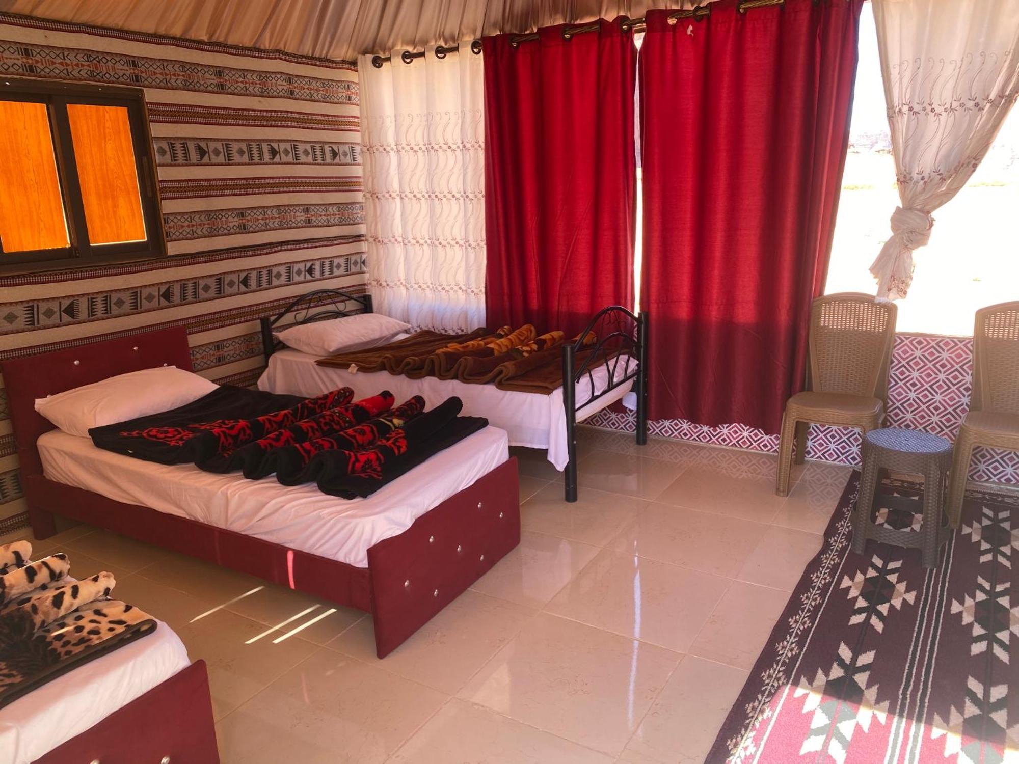 Khazali Mountain Camp Hotell Wadi Rum Eksteriør bilde