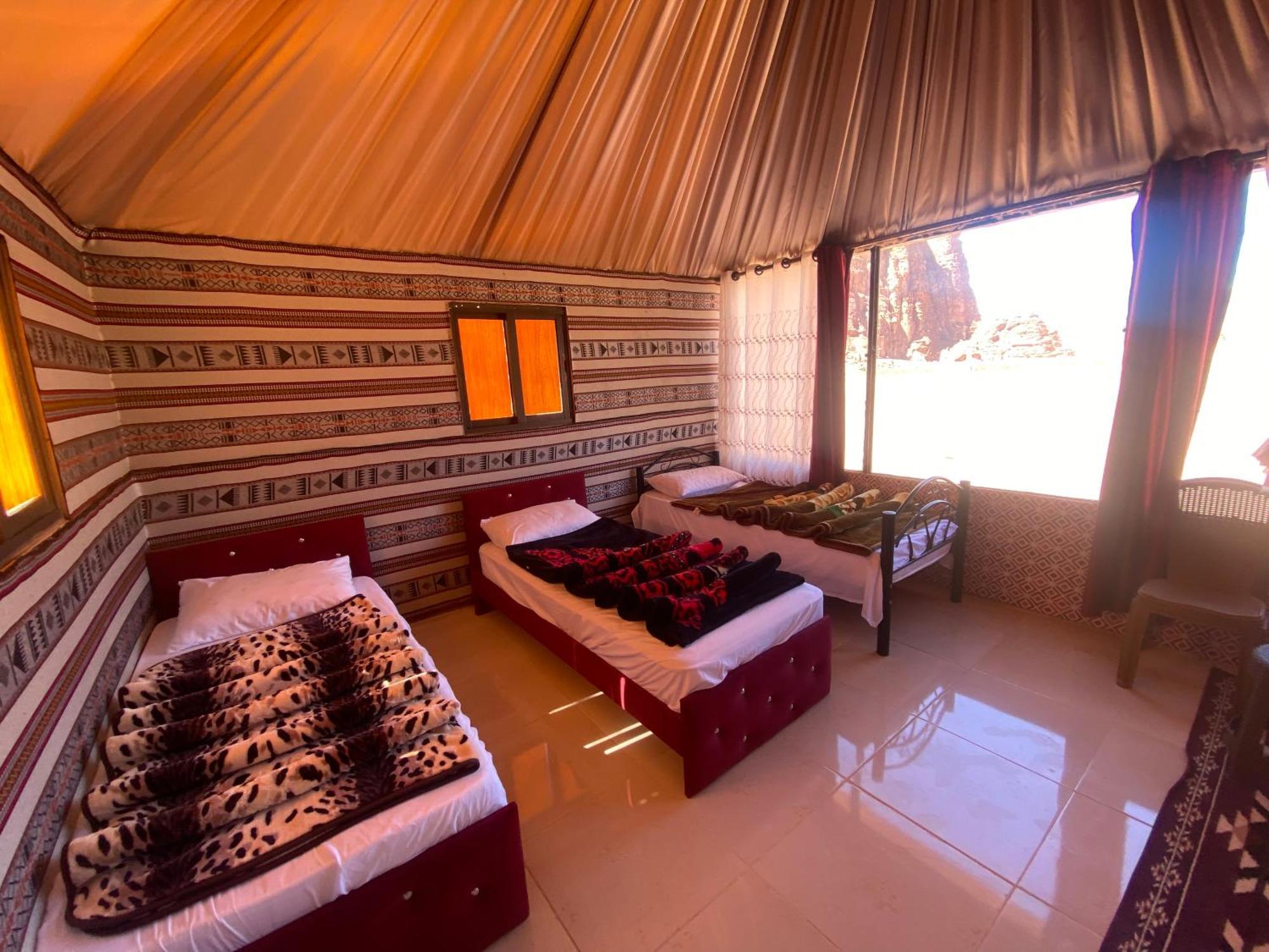 Khazali Mountain Camp Hotell Wadi Rum Eksteriør bilde